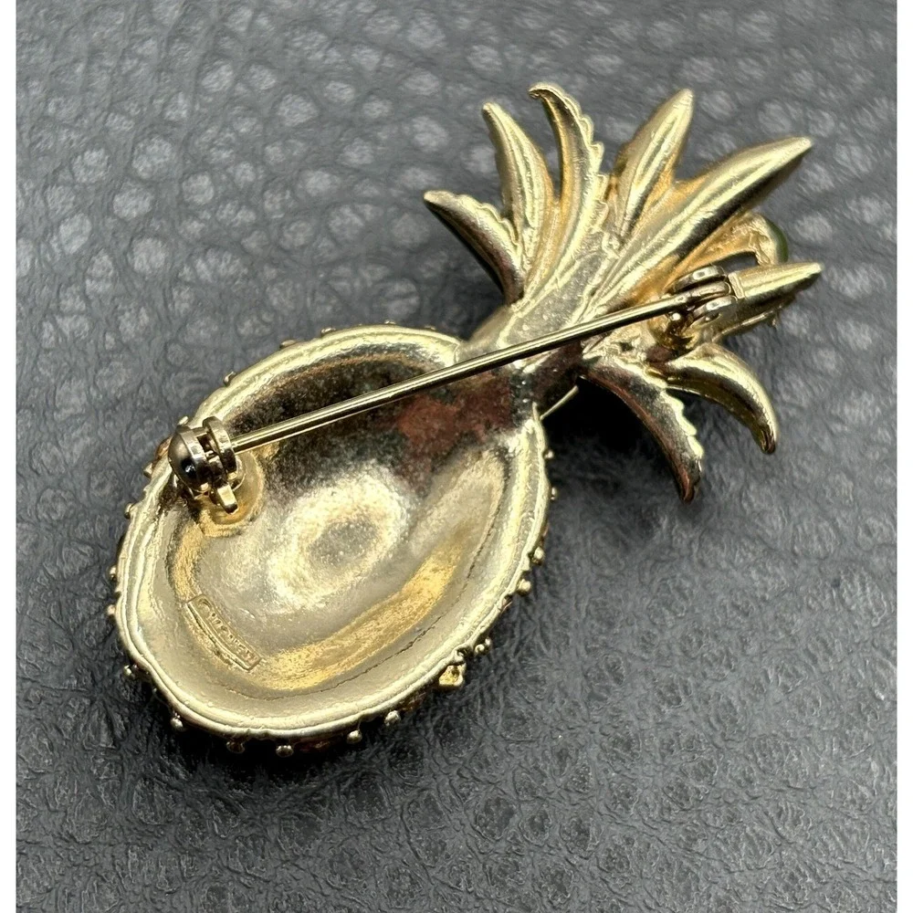 Monet Pineapple Brooch Green Yellow Rhinestone Vintage Tropical Beach Summer